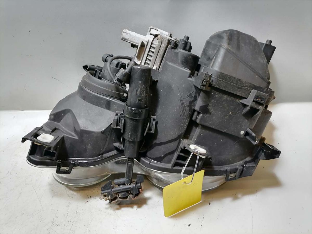 BMW 3er E46 Compact original Xenonscheinwerfer rechts Bj.2003